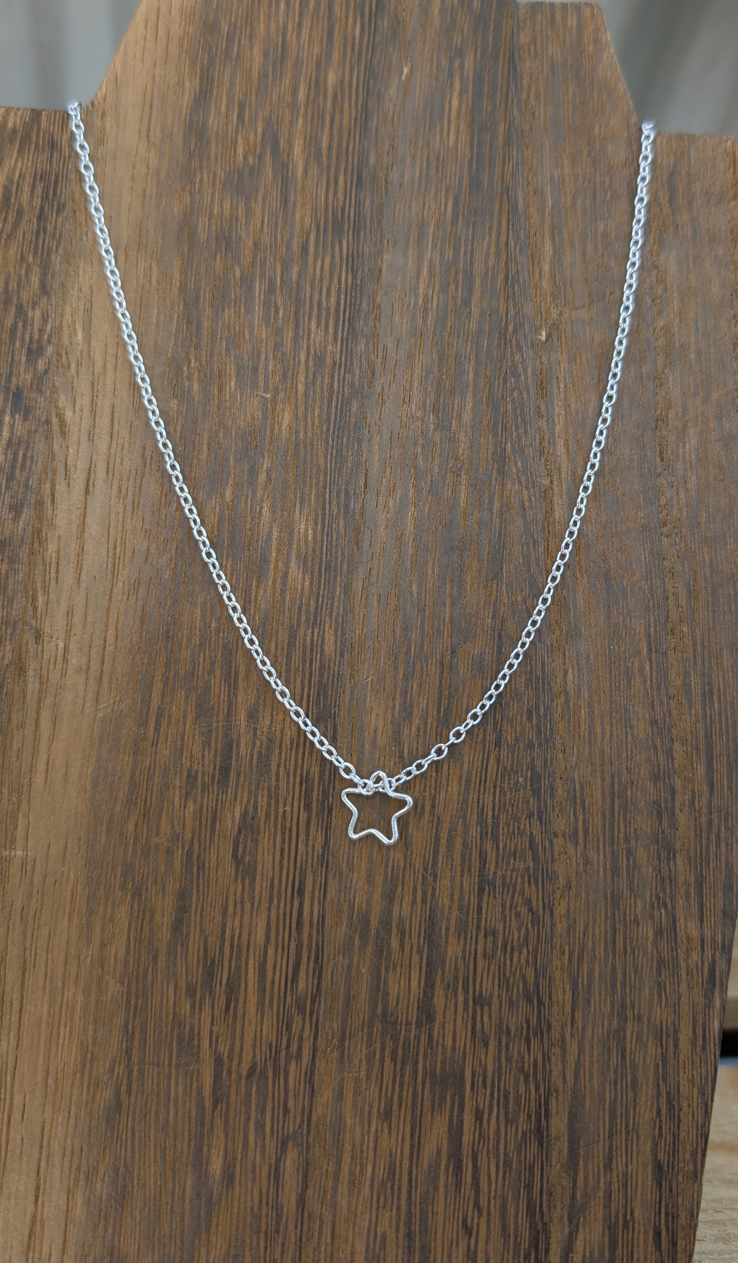 sterling silver loose star necklace