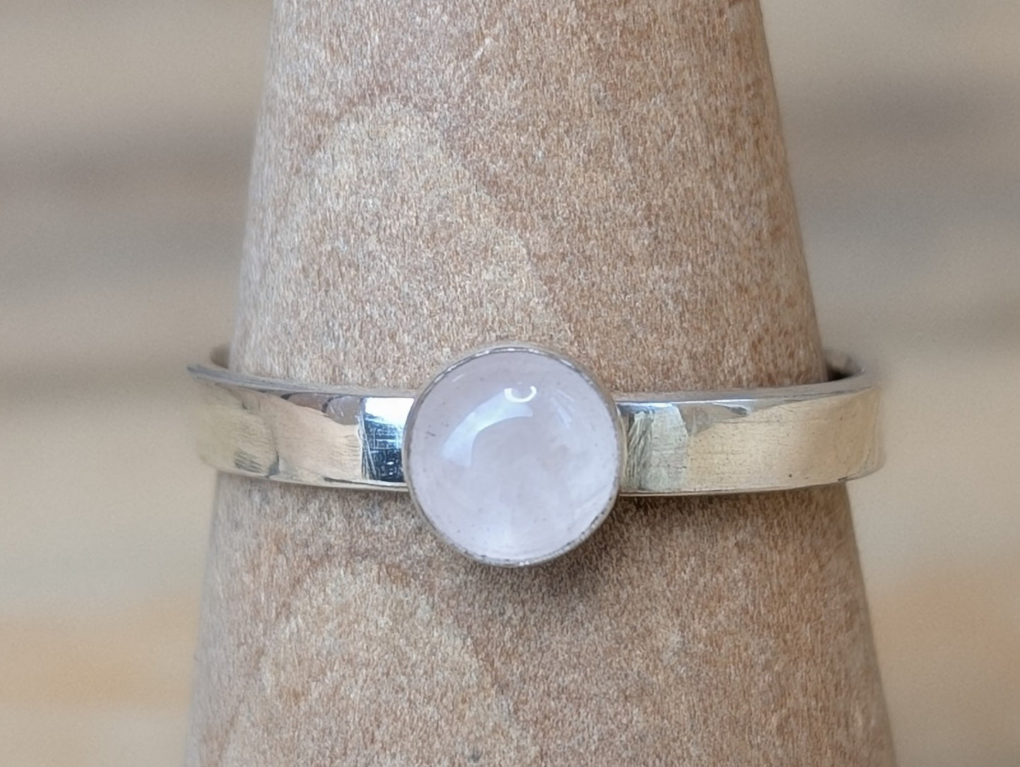 sterling silver rose quartz ring