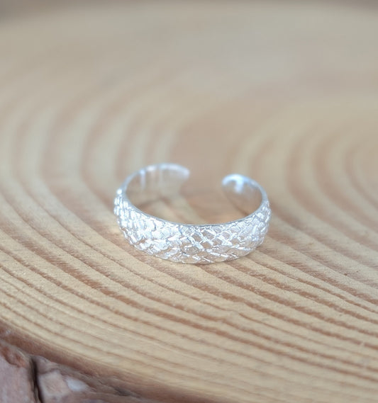 sterling silver snake skin toe ring